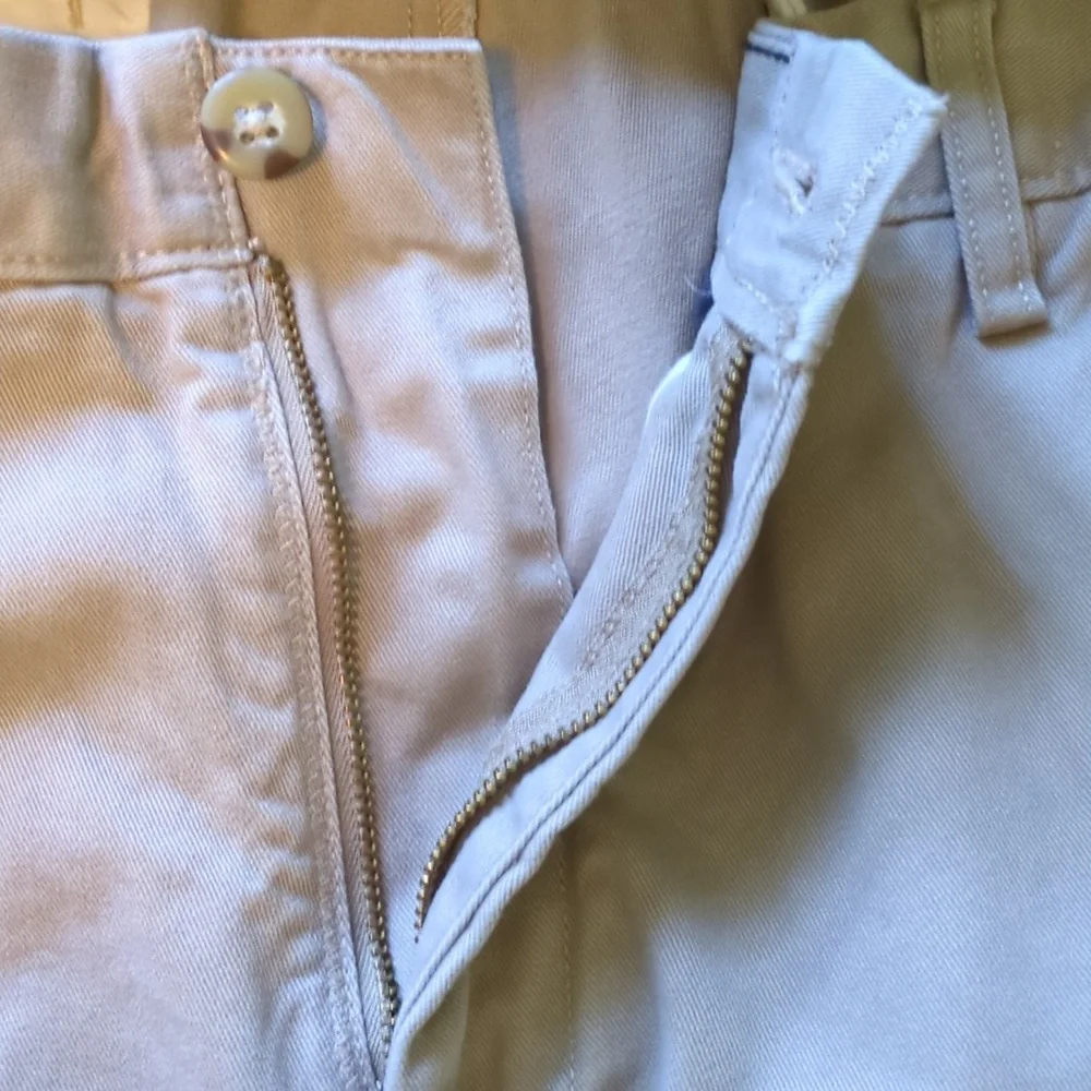 Nautica Khaki Shorts 34